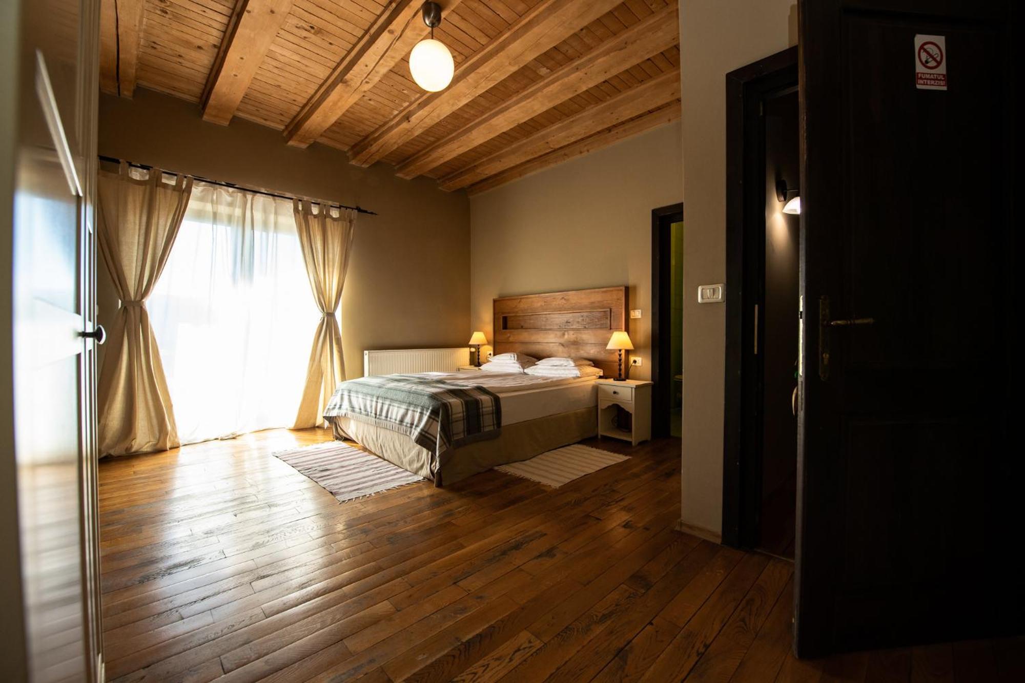 Bucovina Lodge Pension Vama  Exterior photo