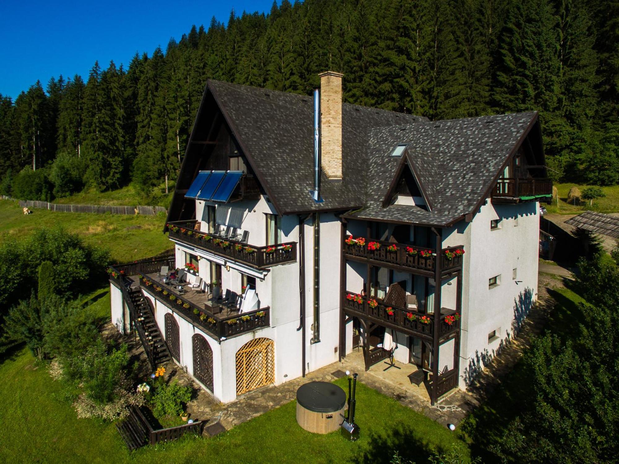 Bucovina Lodge Pension Vama  Exterior photo